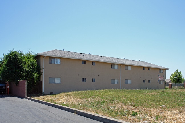 Building Photo - 3226 Northgate Blvd