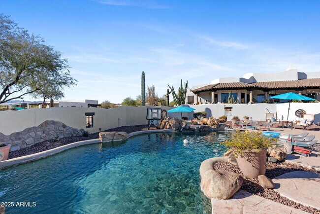 Building Photo - 14537 E Windstone Trail