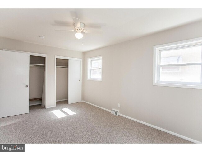 Building Photo - 176 Juniper Rd