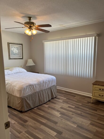 Primary Bedroom - 4158 Tamiami Trl