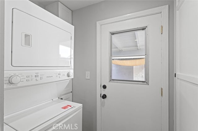 Building Photo - 3469 Verde St