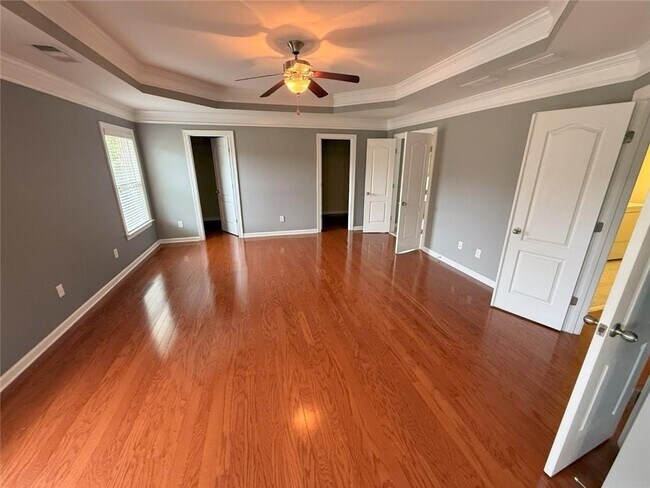 Building Photo - 3730 Clay Ct