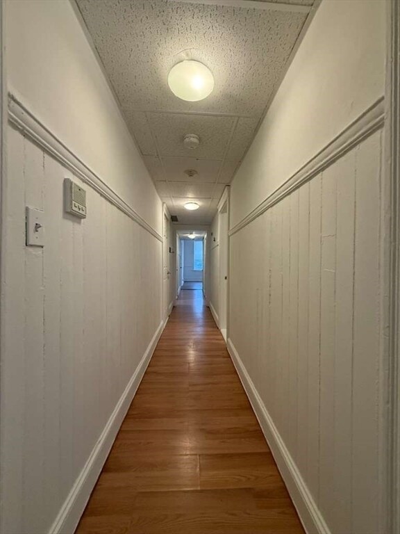 Building Photo - 106 River St