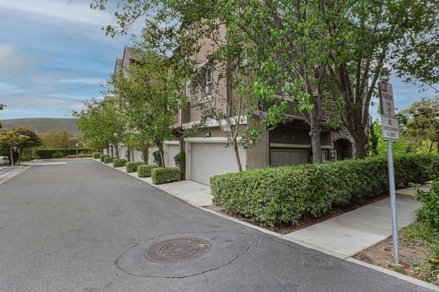 Building Photo - 1382 Dandelion Way