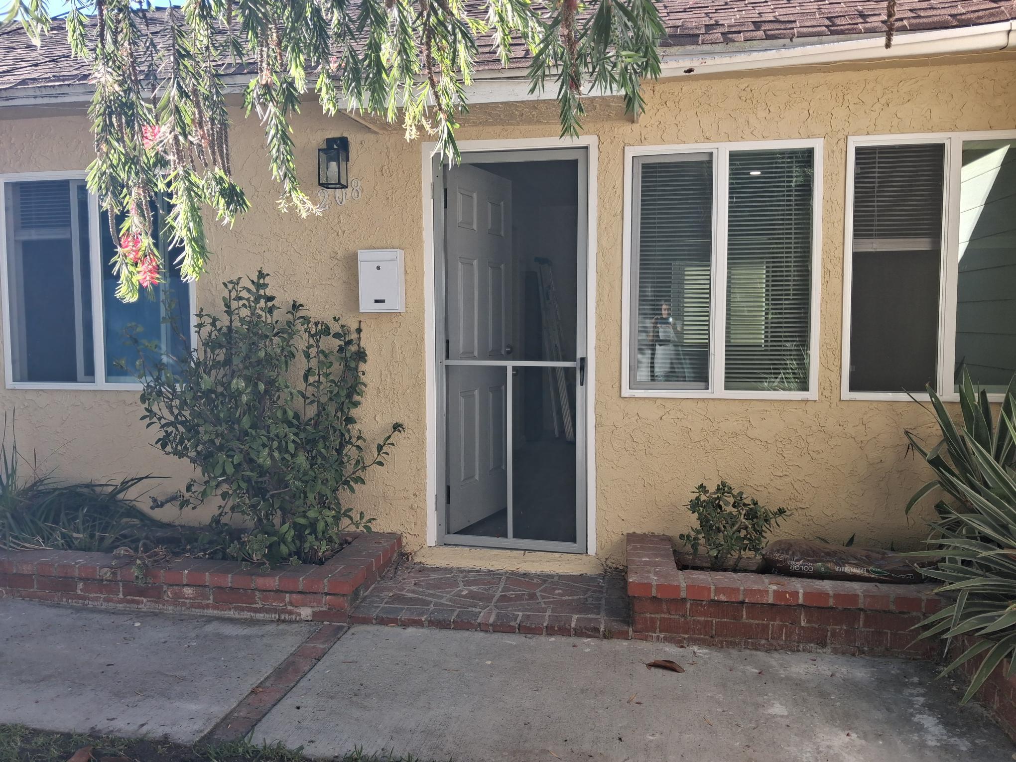 Front of Unit - 208 N Florence St