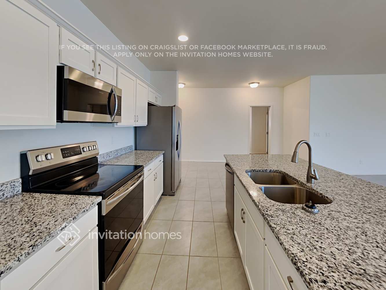 Building Photo - 17649 W Via De Luna Dr