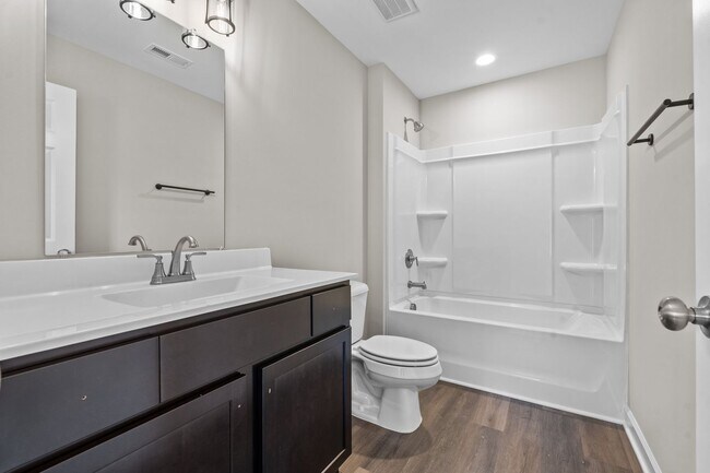 Building Photo - New Construction Townhome!