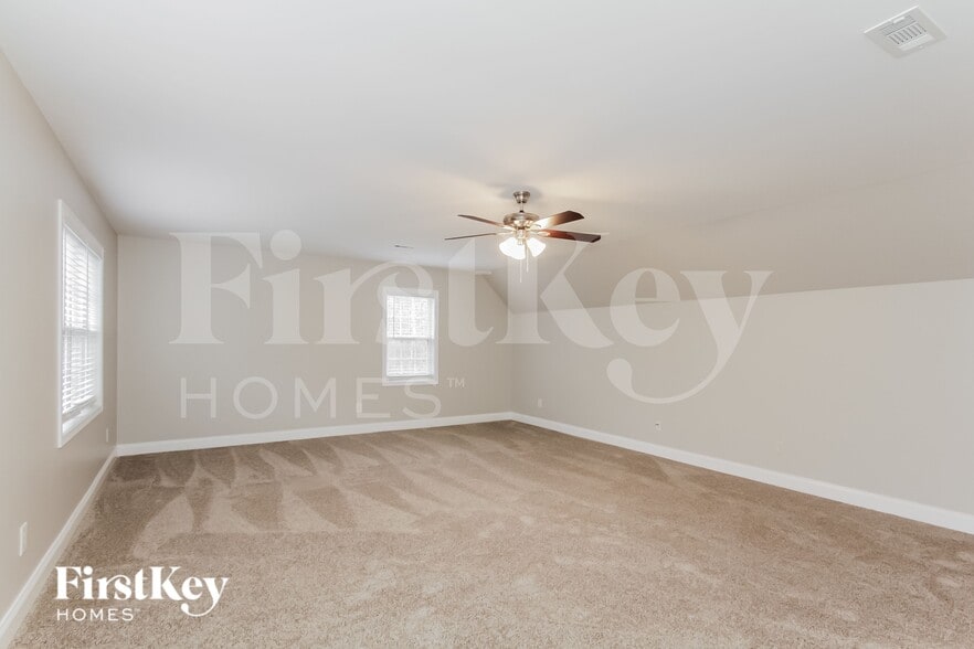 Building Photo - 3514 Navajo Dr
