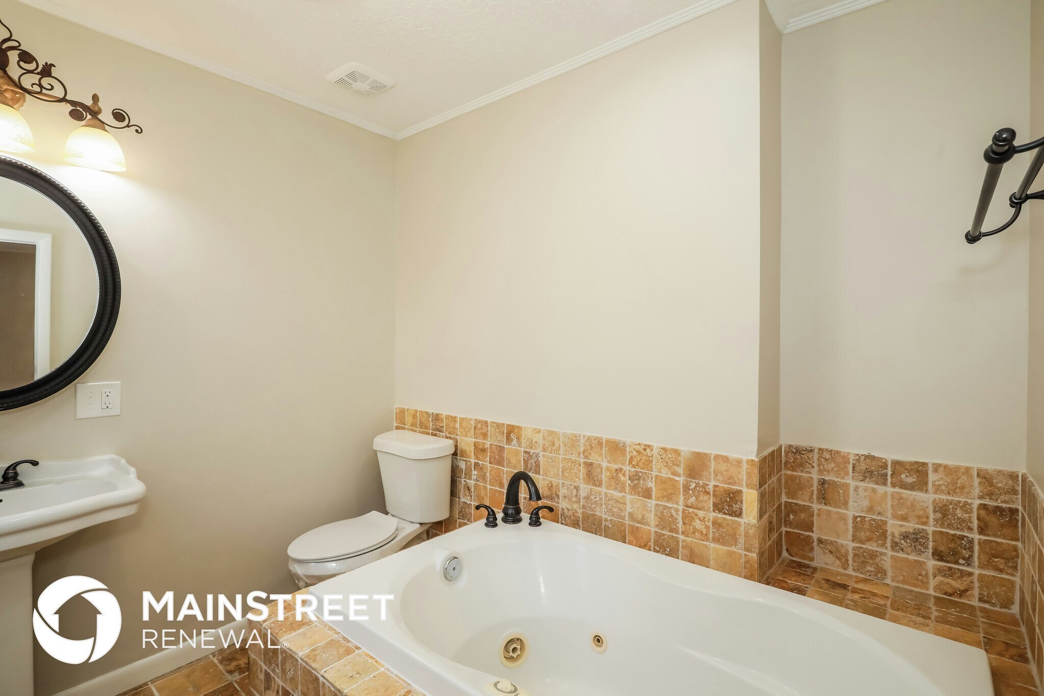 Building Photo - 1706 Grove Park Dr