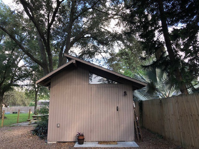 Primary Photo - 12403 N Boulevard