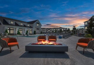 Building Photo - 275 Pine Terrace Dr