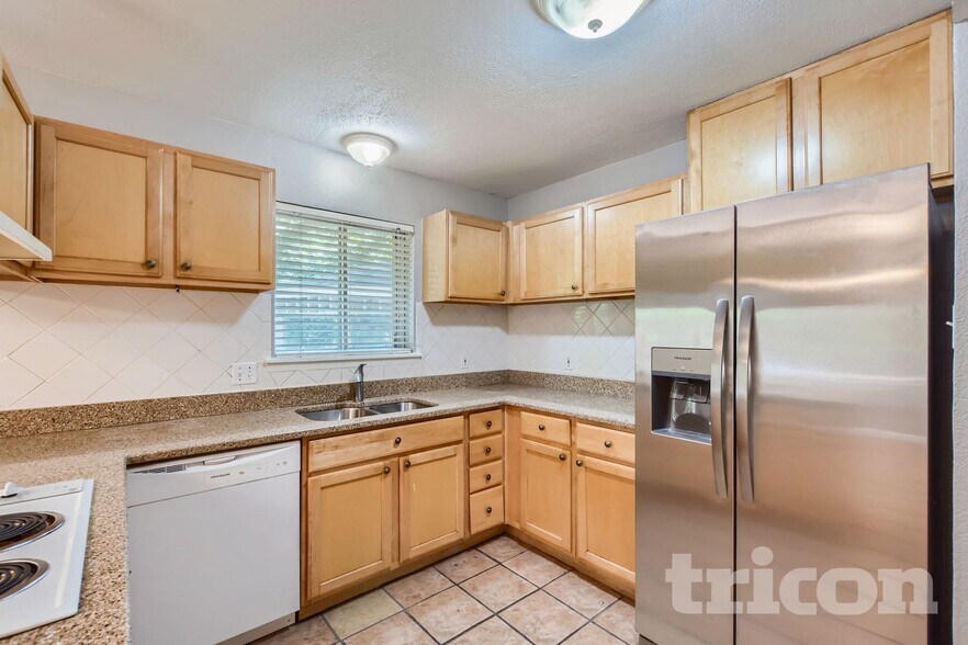 Building Photo - 2606 Olympia Ct