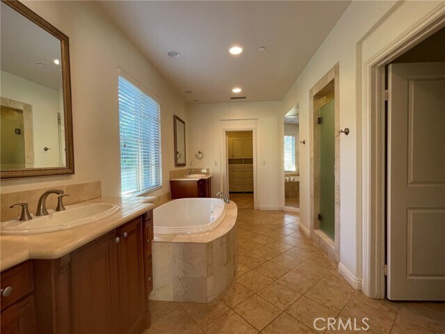 Building Photo - 14 Katy Rose Ln