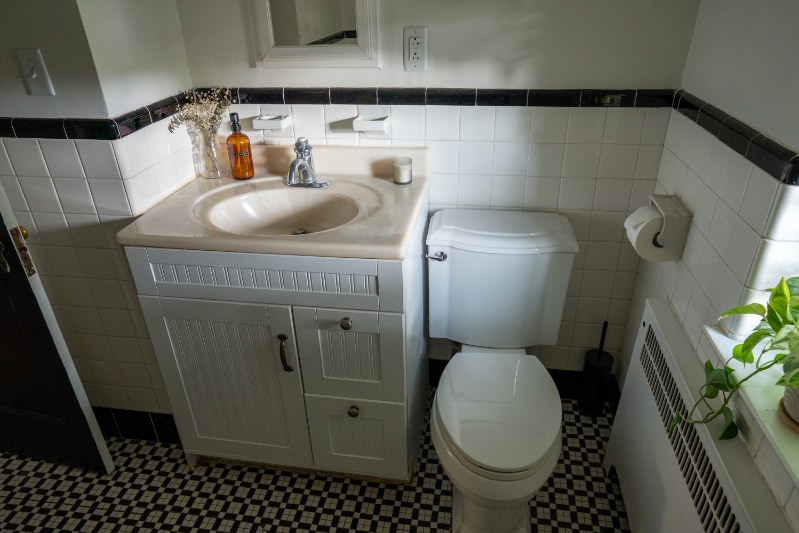 Building Photo - 6 Treaty Rd