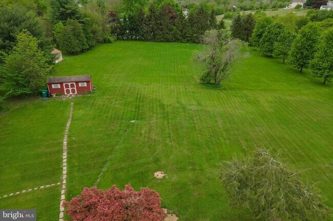 Building Photo - Coming Soon – Beautiful Ranch Home on Nearly 2 Acres | Showings Available Now | Mid-August Move-In