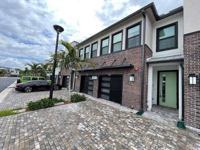 Building Photo - 8366 NW 7th Ct