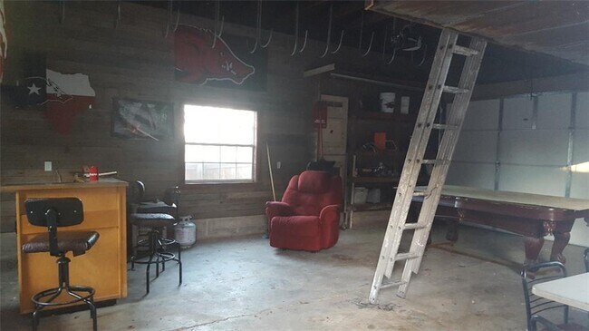 Building Photo - 926 Garland Ave