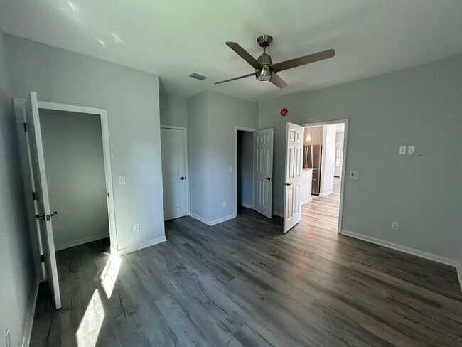 Building Photo - 2022 Trimble Rd