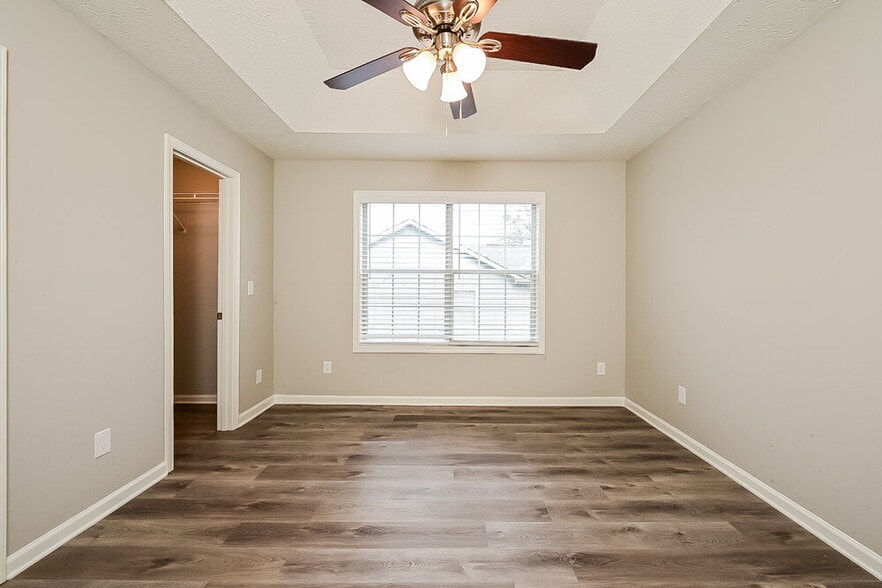 Building Photo - 116 Taylor Knoll Way