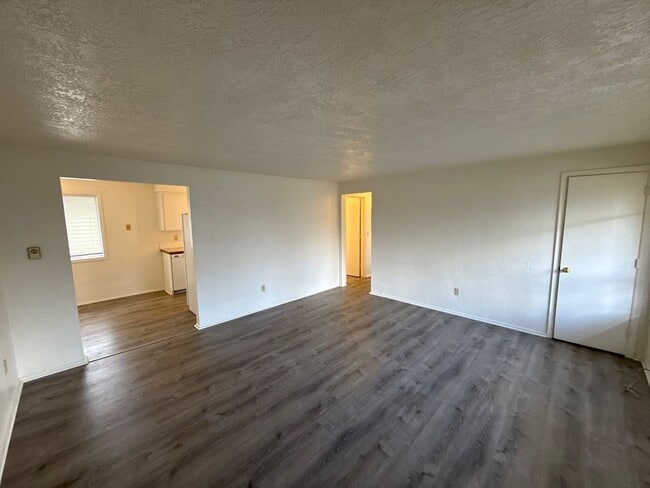 Building Photo - 1594 Tripp St SE