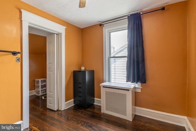 Building Photo - 511 Garfield Ave