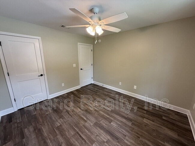 Building Photo - 4886 E Spencer Field Rd