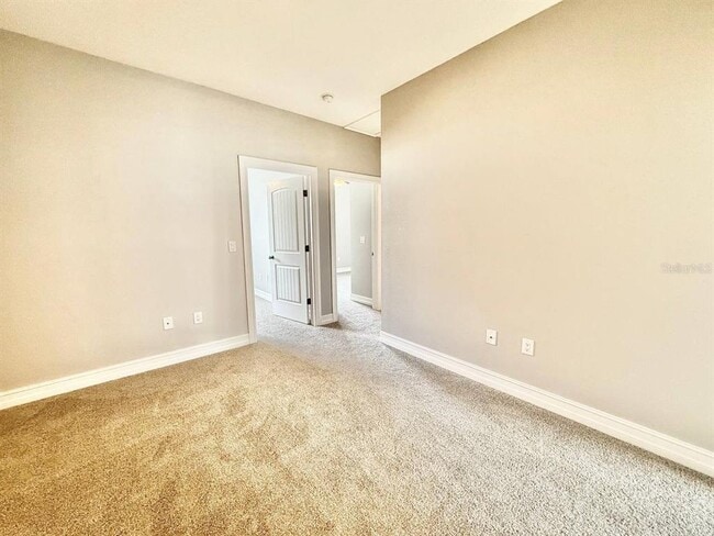 Building Photo - 6921 Interbay Blvd