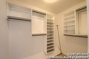 Building Photo - 1114 White Pine St