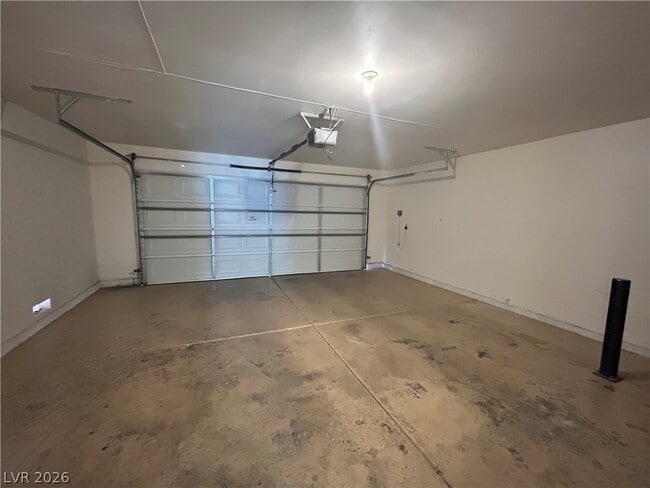 Building Photo - 9317 Mountain Cliffs Ave