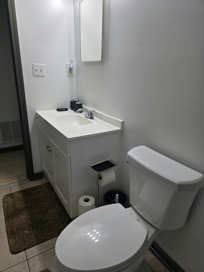 Building Photo - 2355 Ribault Scenic Dr