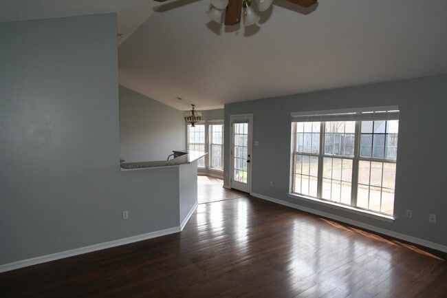 Building Photo - 5707 Antler Trail