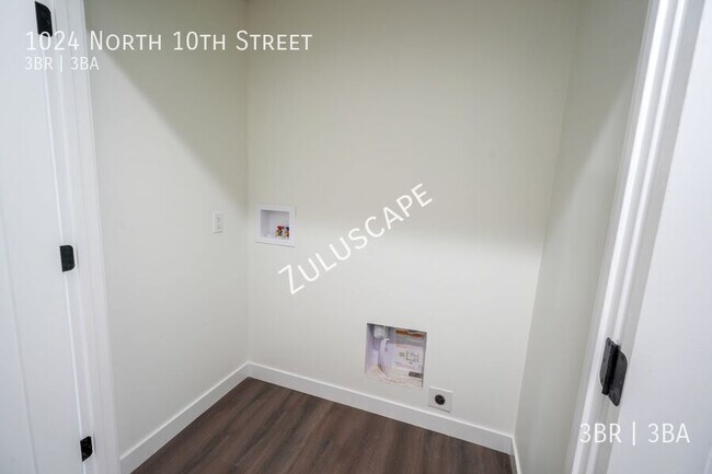 Building Photo - 1024 N 10th St