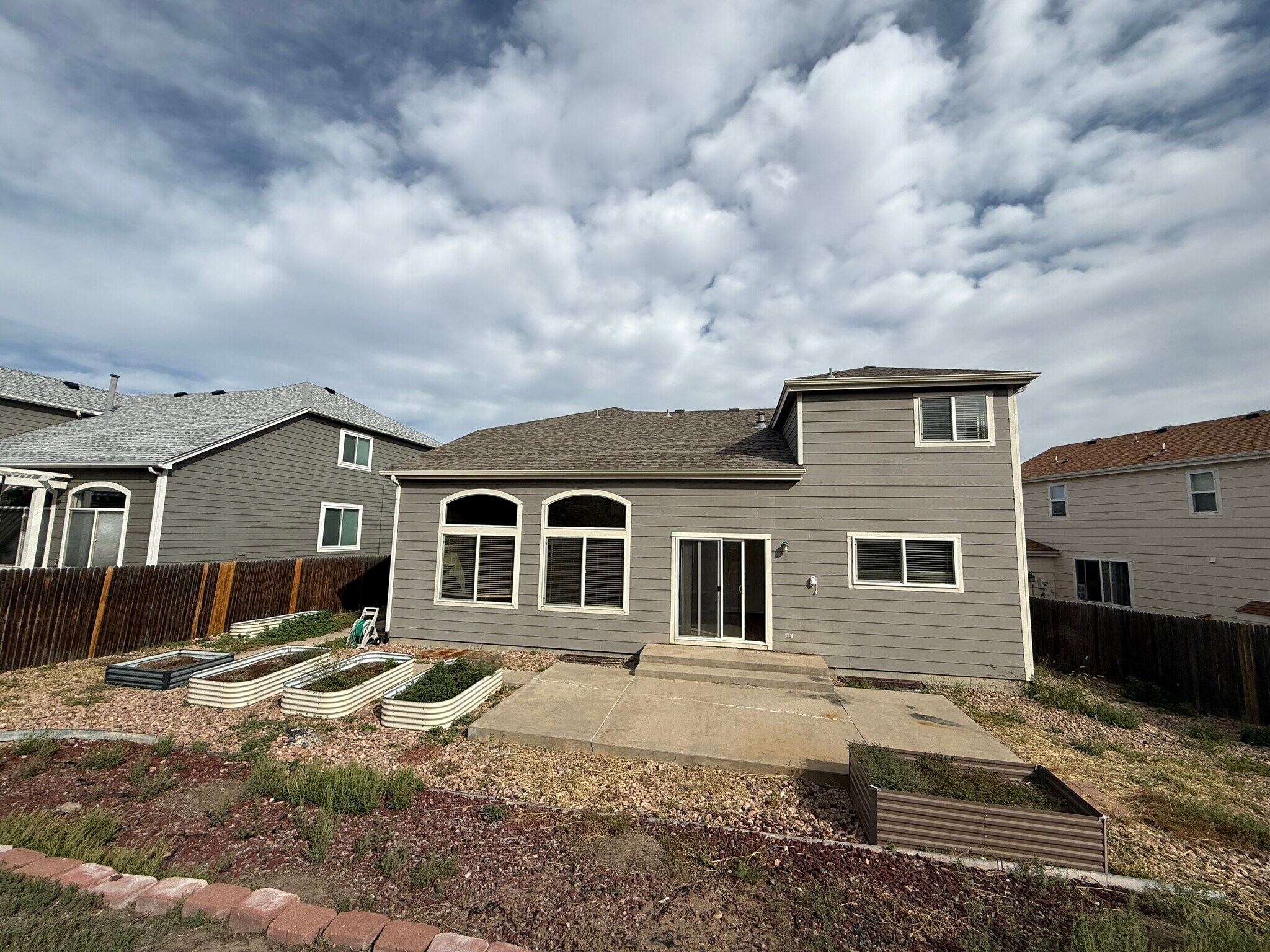 Building Photo - 4128 Ascendant Dr