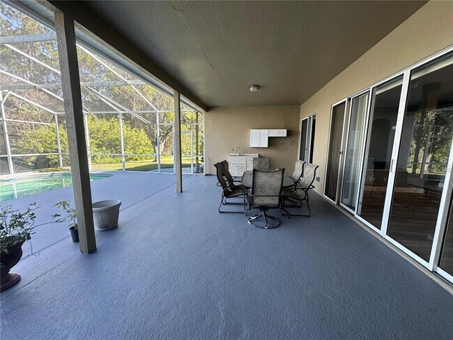Building Photo - 908 Spring Island Way