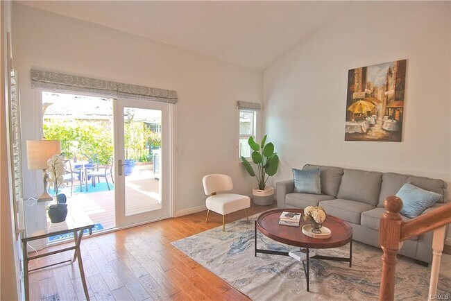 Building Photo - 27 Tiburon Ct