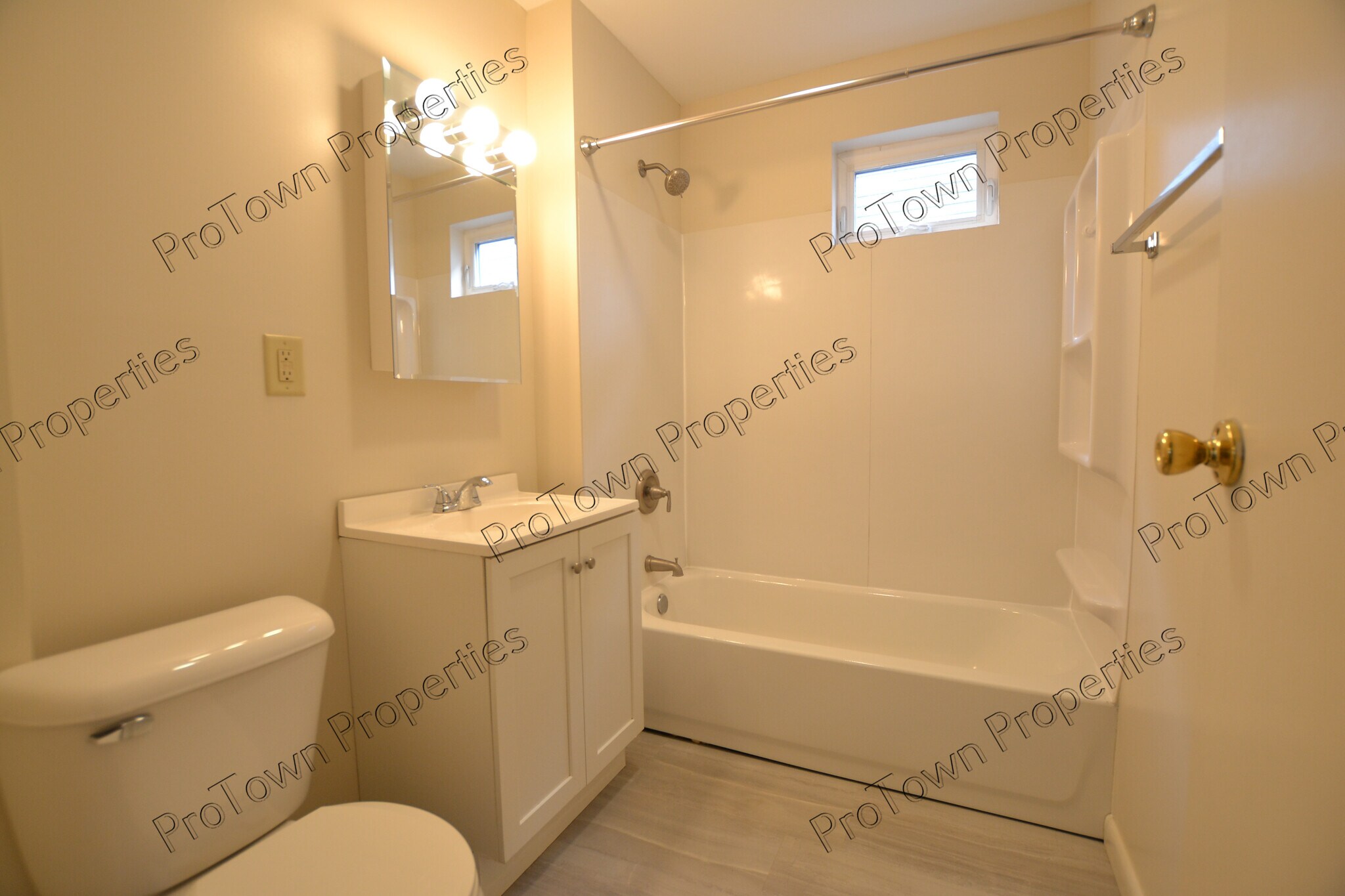 Building Photo - 119 Arizona Ave