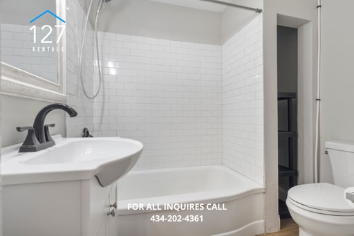 Building Photo - Great Property inside and out!