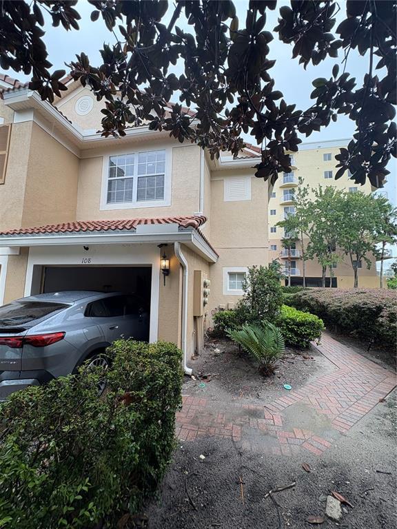 Building Photo - 6302 Daysbrook Dr