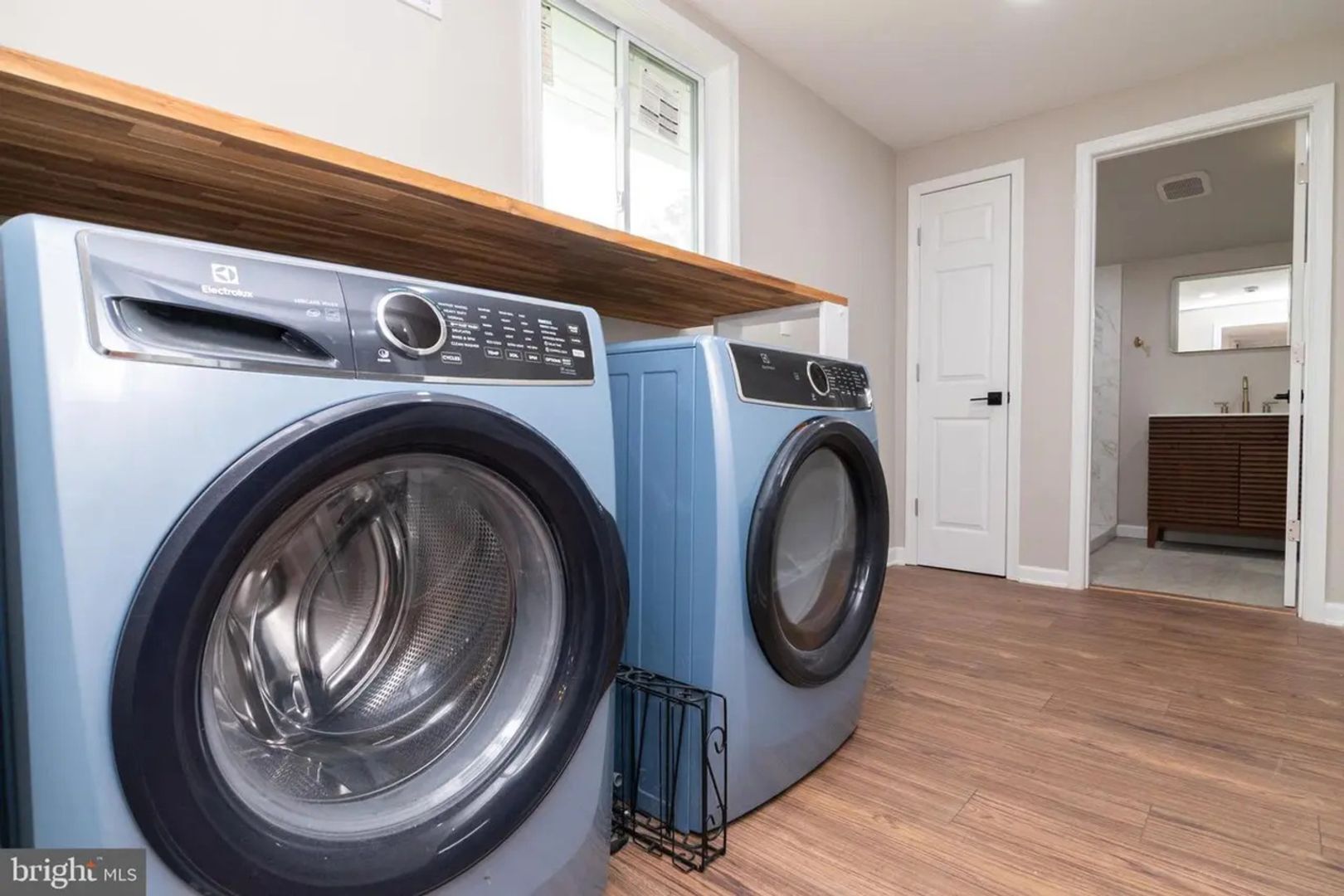 Building Photo - 107 West St