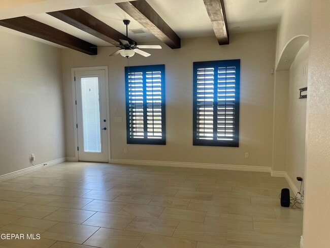 Building Photo - 2849 Tierra Oasis St