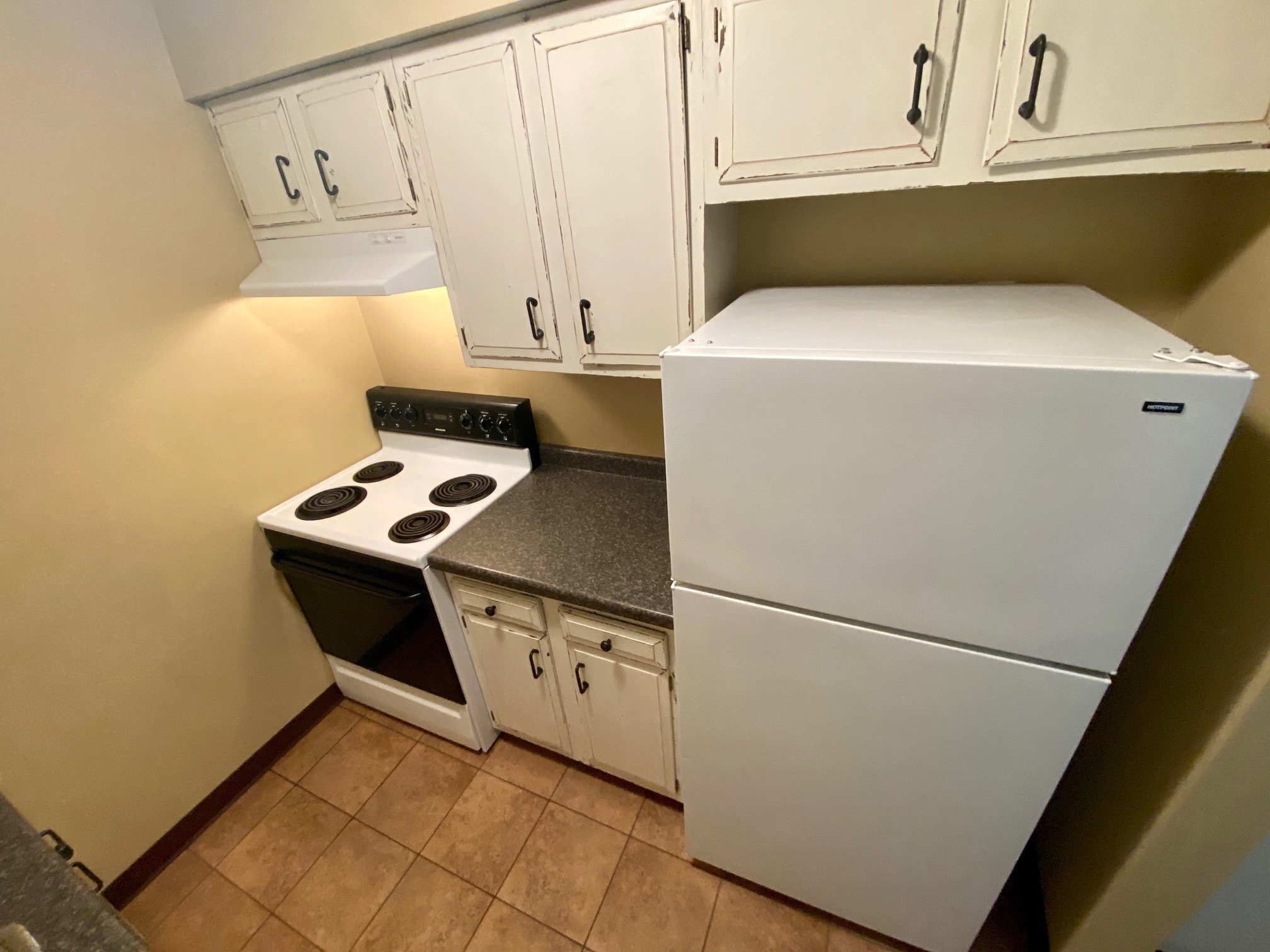 Building Photo - 232 11th St S