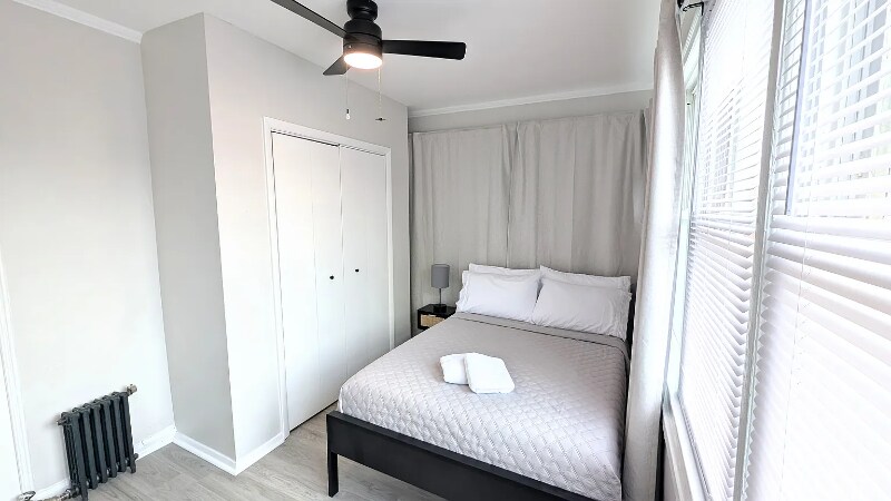 Building Photo - 352 Jackson St