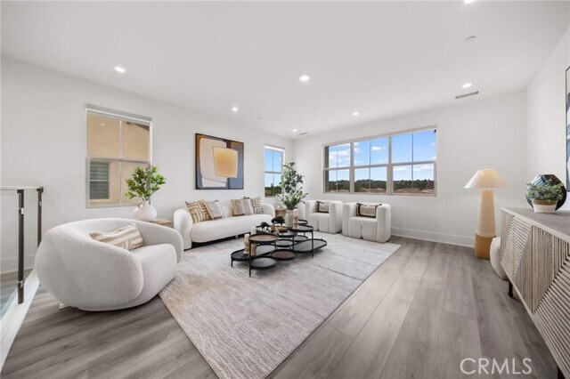 Building Photo - 59 Longchamp