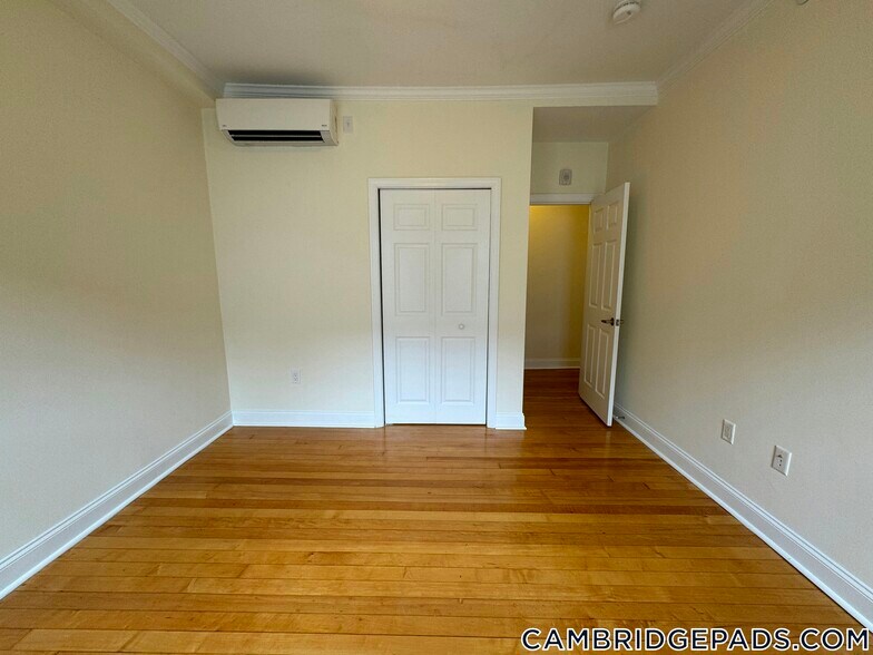 Building Photo - 65 Langdon St