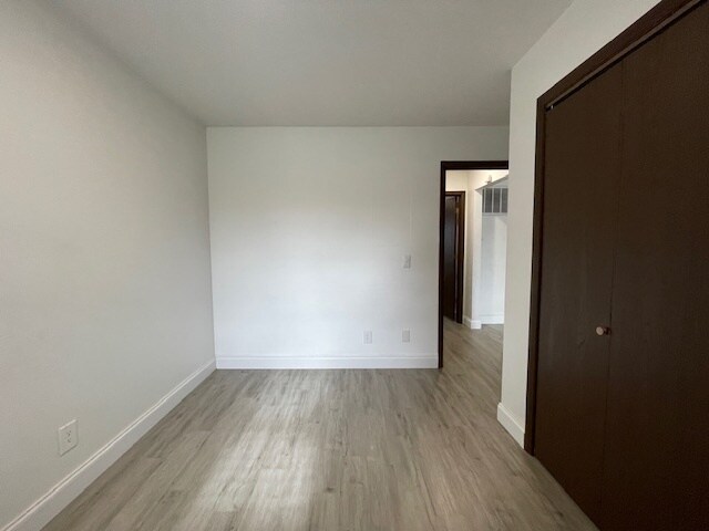 Building Photo - 601 Rizek Dr