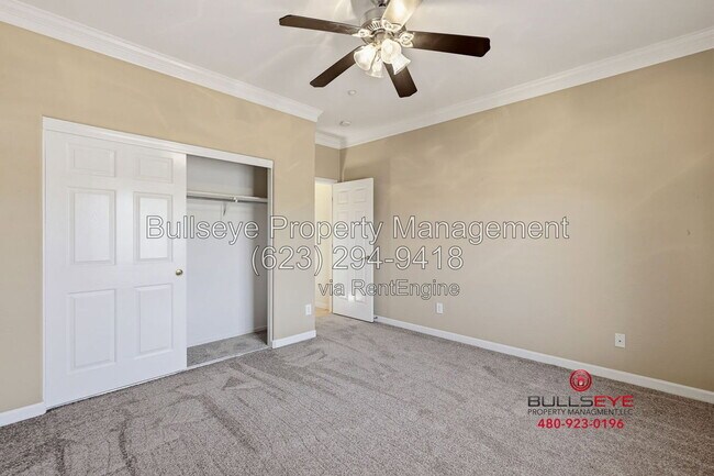 Building Photo - 2927 W Plum Hollow Dr