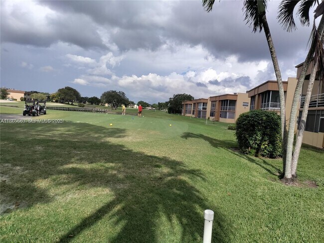 Building Photo - 134 Monaco Ct