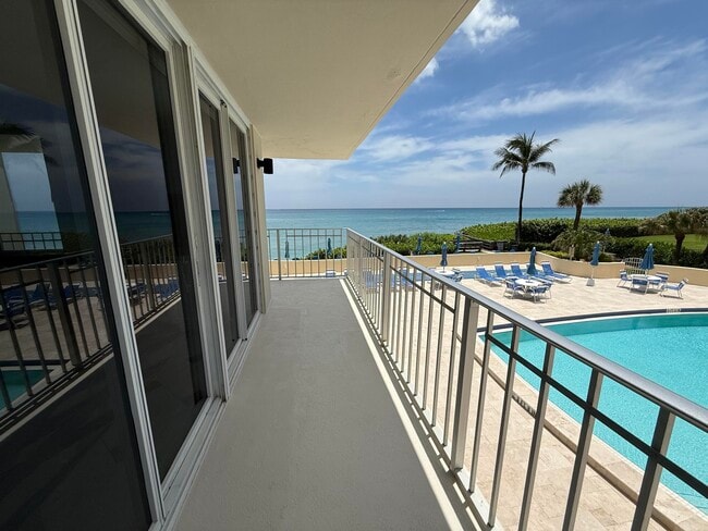 Building Photo - 630 Ocean Dr