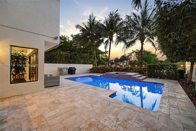 Building Photo - 21944 Town Pl Dr