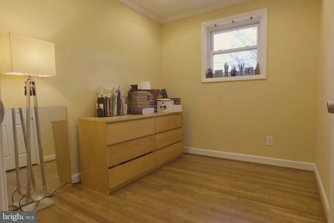 Building Photo - 11014 Troy Rd